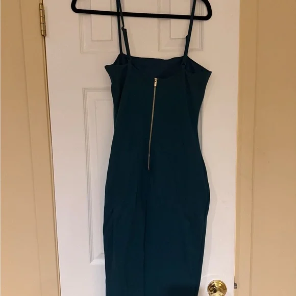 Lulu's Green Midi Dress with Spaghetti Straps - Picture 2 of 3